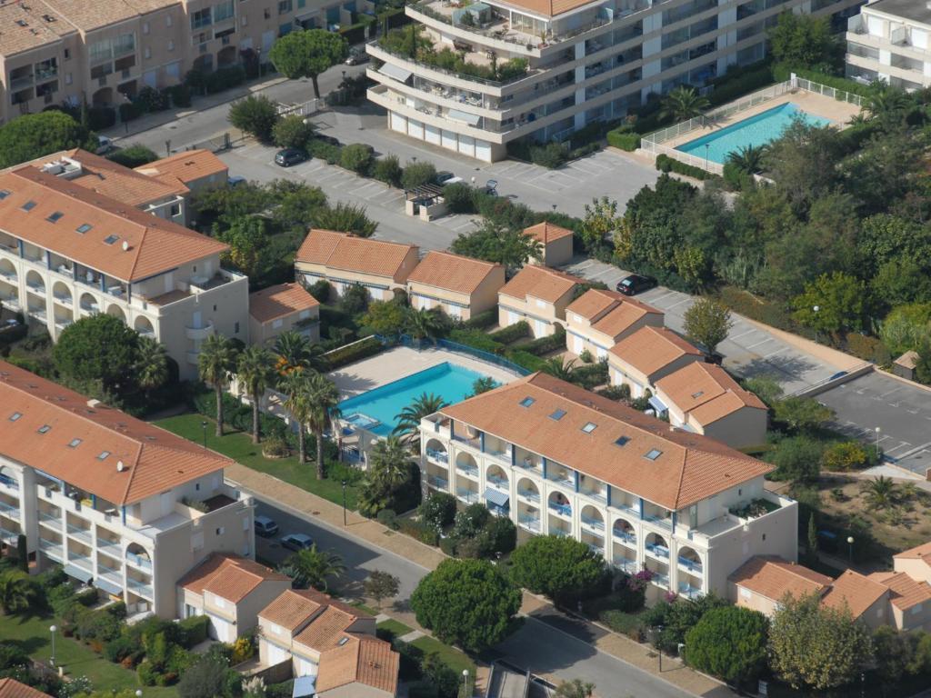 Lagrange Vacances Le Domaine D'Azur Et Tahiti Park Le Lavandou Ruang foto